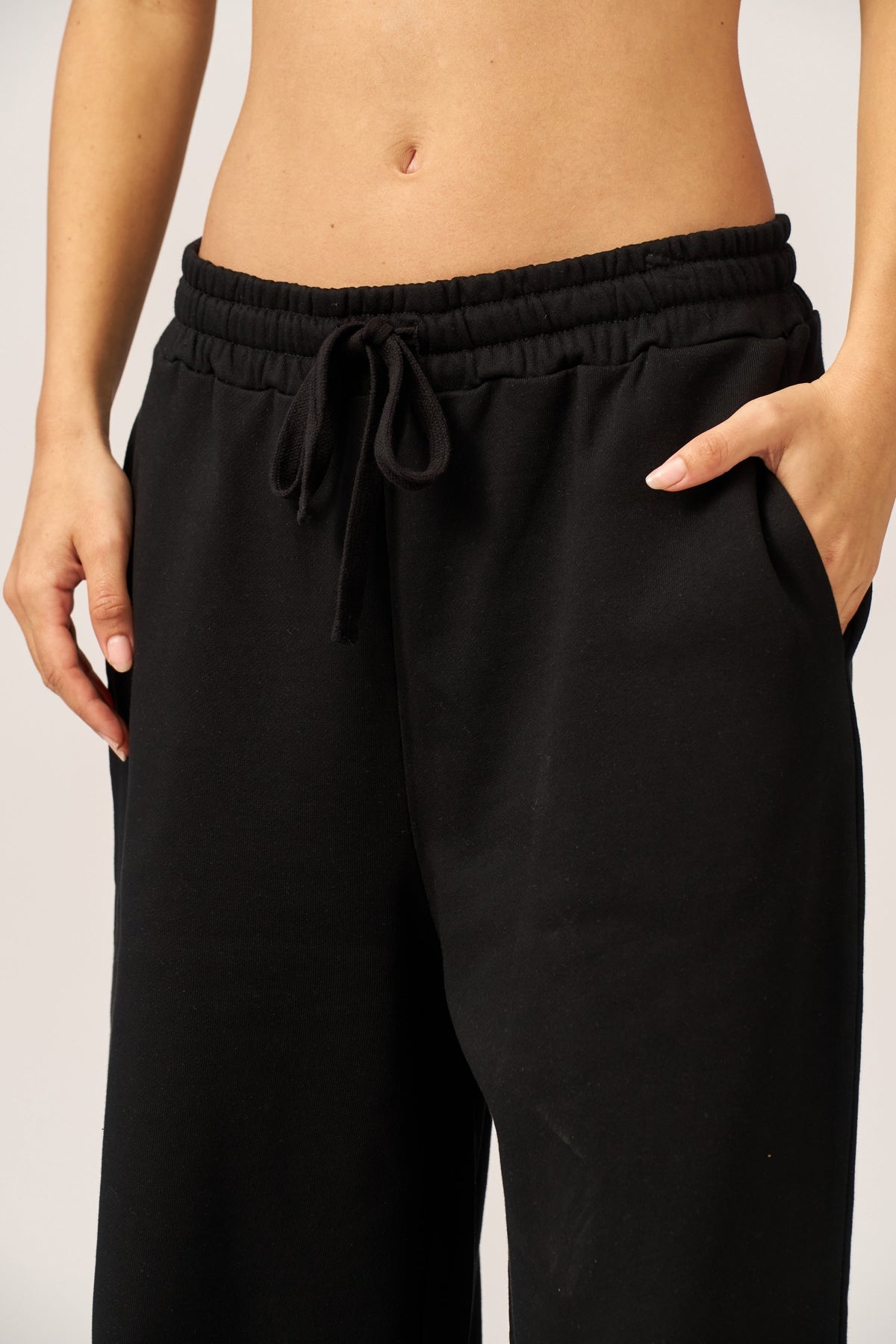 BLACK FRENCH TERRY WIDE LEG PANTS - Image 2